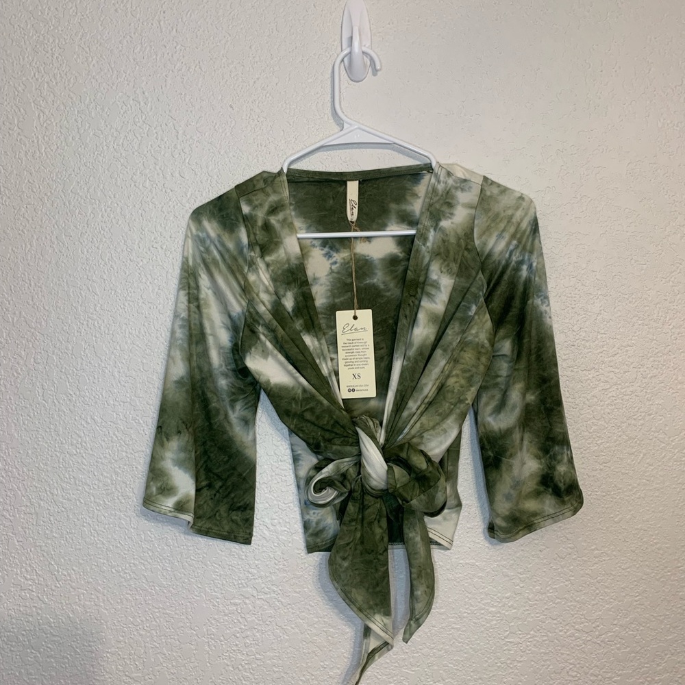 Elan Womens Top XS Green Tie Dye  Tie Front 3/4 Sleeve Crop Top Cardigan - Picture 2 of 8